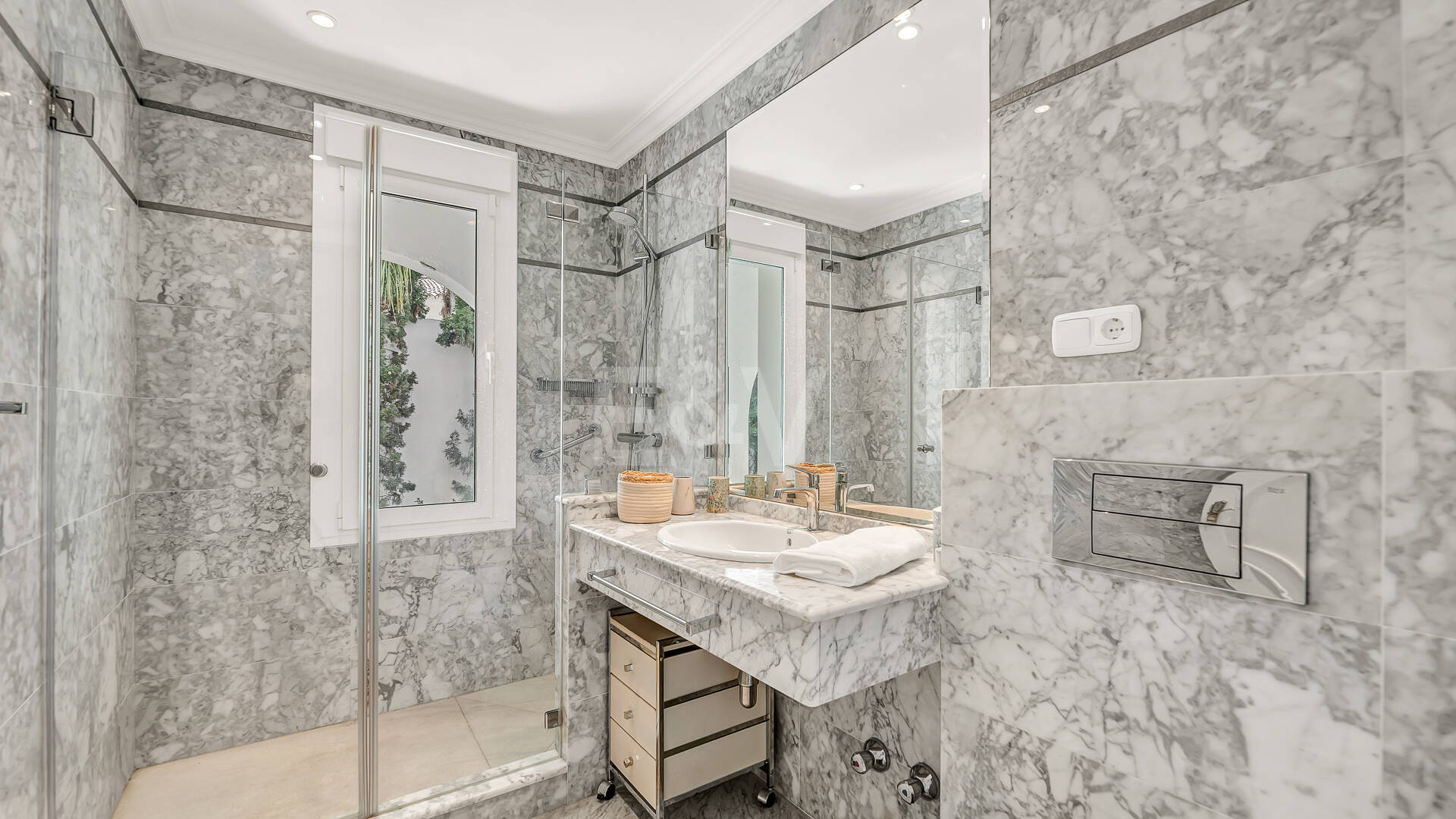 Charming Villa in Los Monteros a Few Metres from the Beach