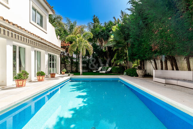 Charming Villa in Los Monteros a Few Metres from the Beach