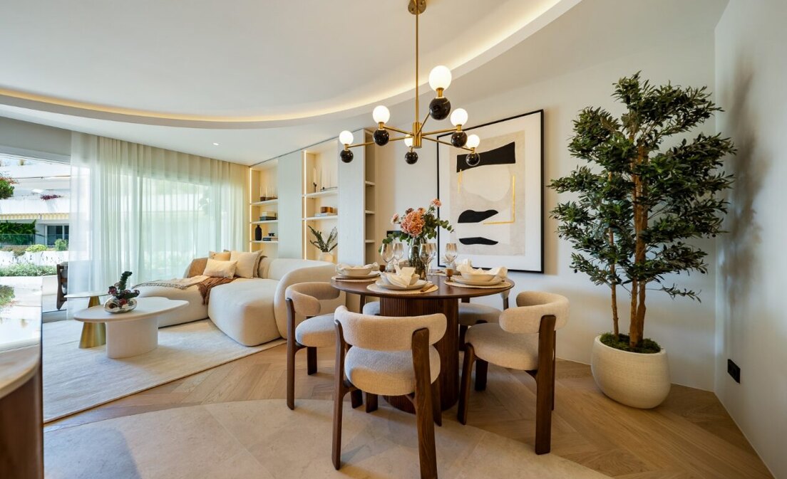 Elegant Apartment in Las Lomas del Marbella Club with Stunning Views