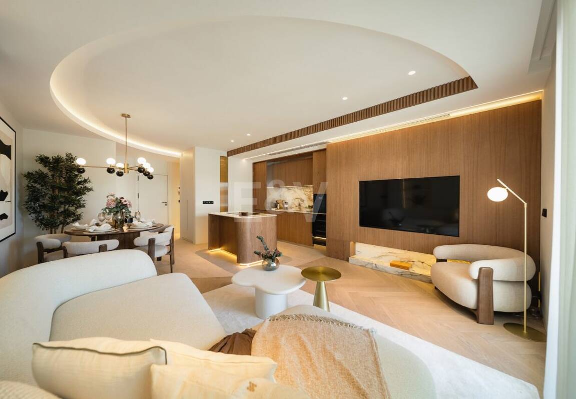 Elegant Apartment in Las Lomas del Marbella Club with Stunning Views