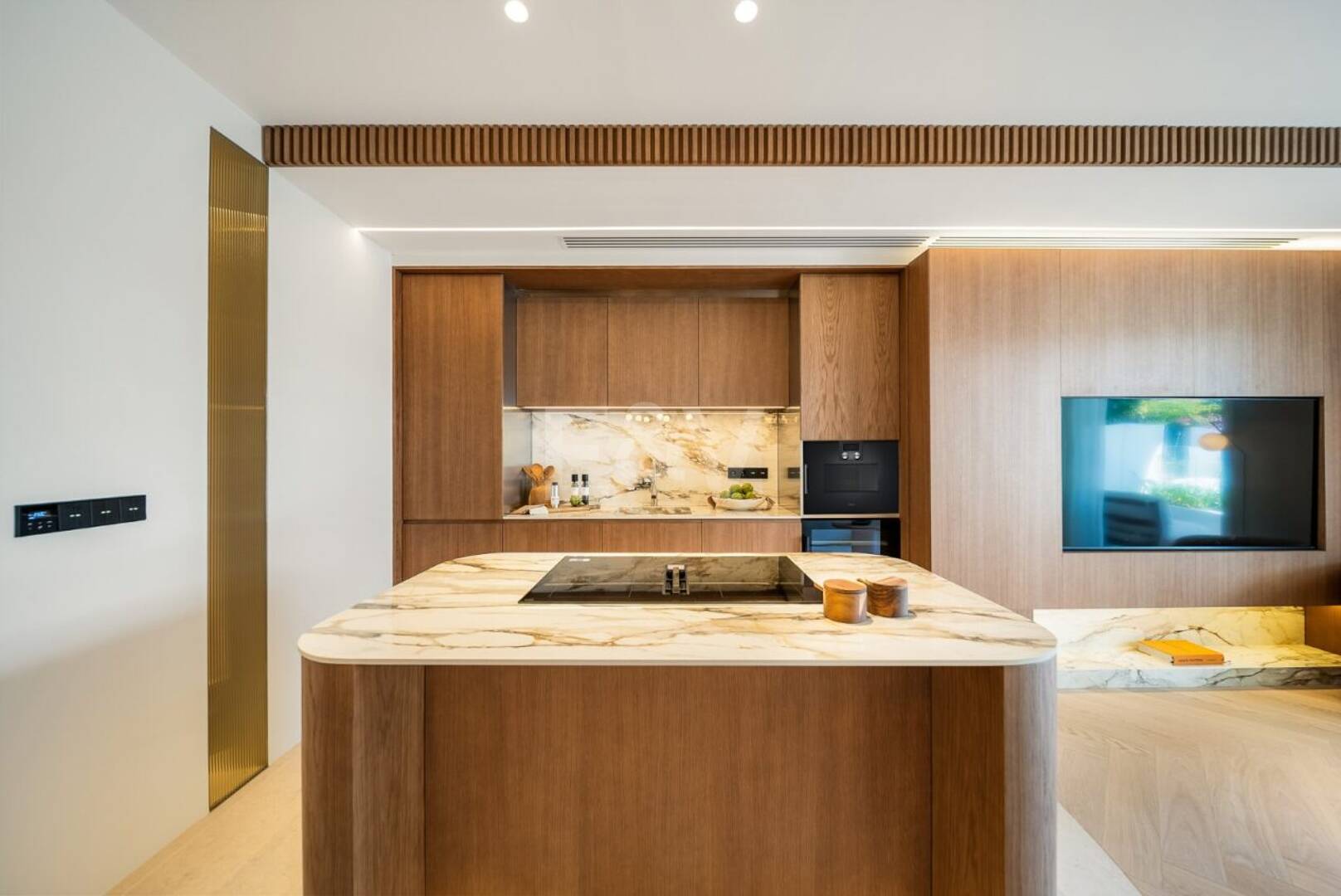 Elegantes Apartment in Las Lomas del Marbella Club mit atemberaubender Aussicht