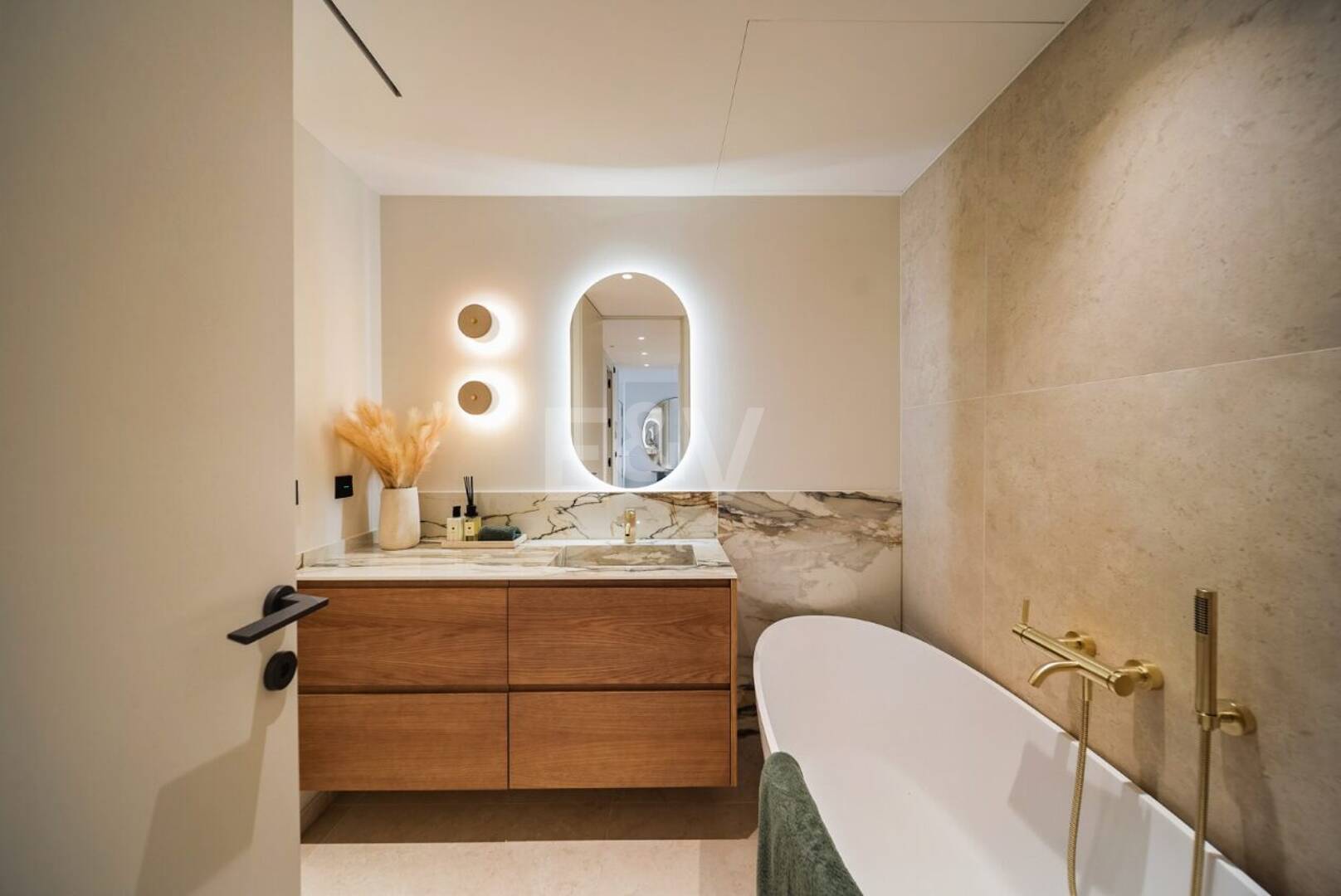 Elegantes Apartment in Las Lomas del Marbella Club mit atemberaubender Aussicht