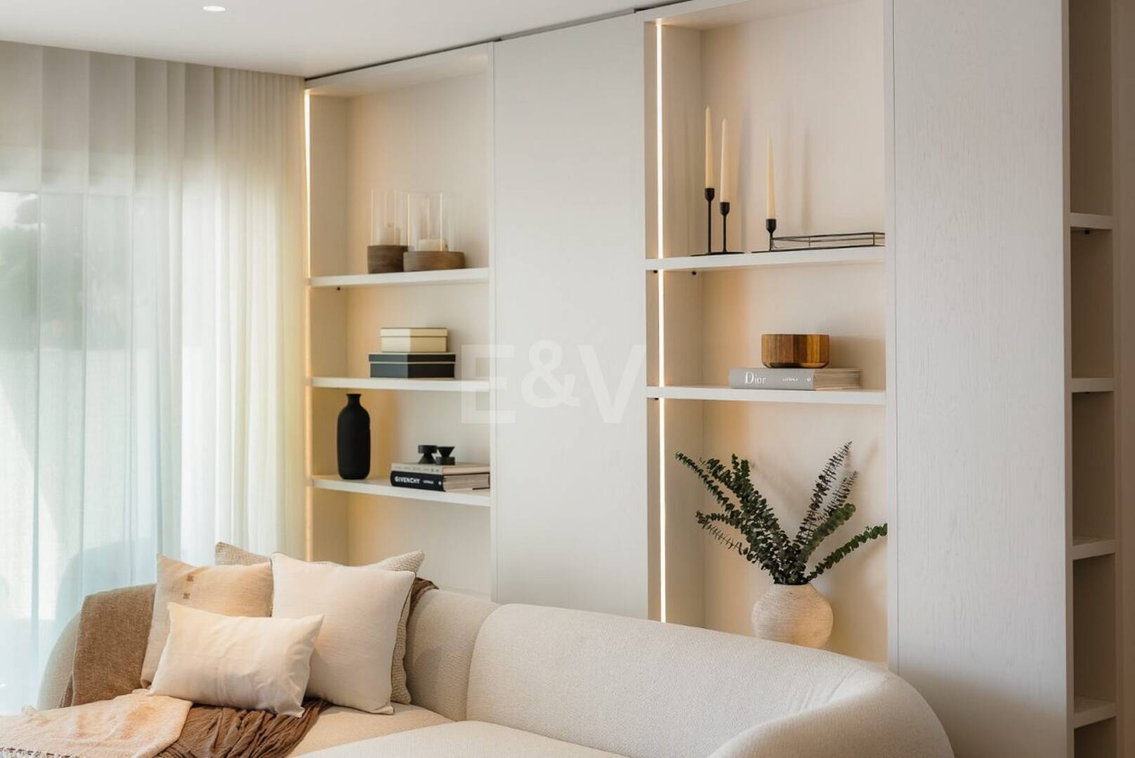 Elegantes Apartment in Las Lomas del Marbella Club mit atemberaubender Aussicht