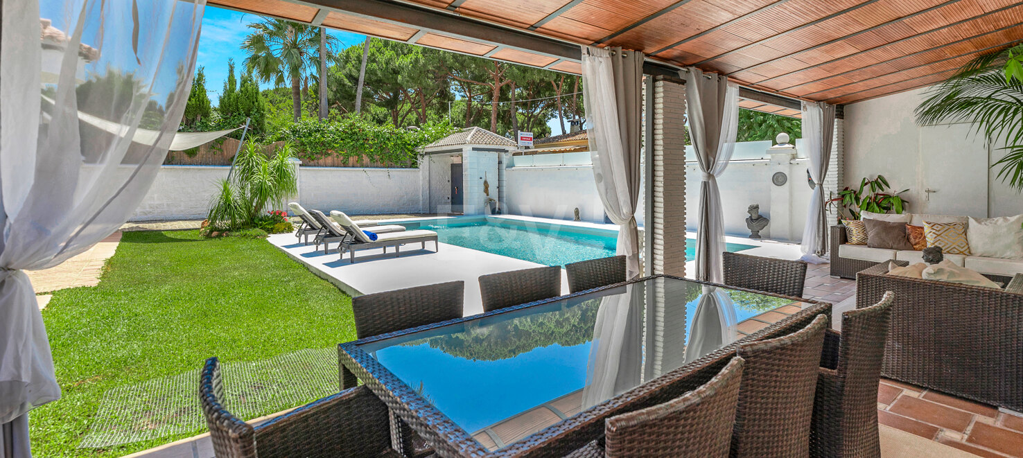 Spacious Coastal Home Just 2 Minutes from the Beach