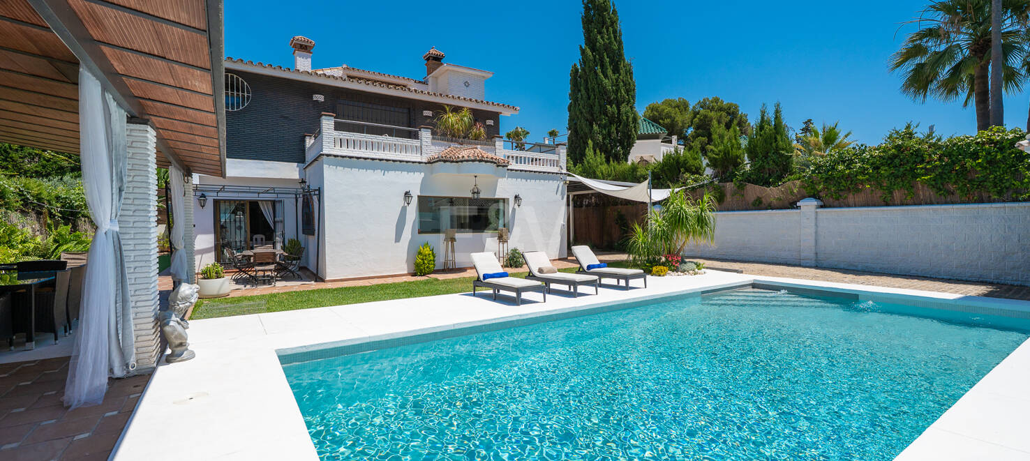 Spacious Coastal Home Just 2 Minutes from the Beach