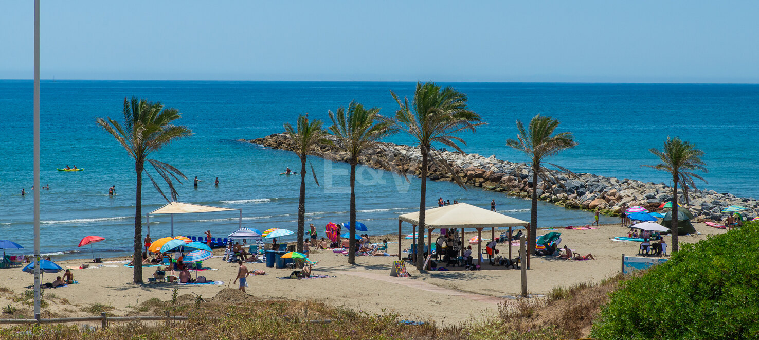 Spacious Coastal Home Just 2 Minutes from the Beach