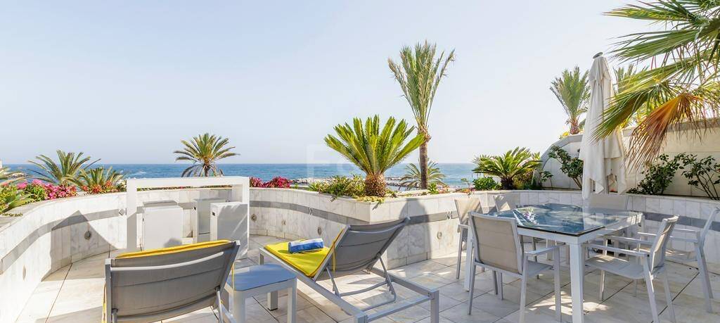 Takvåning att hyra i Puerto Banus, Marbella