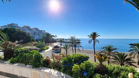 Flat à louer à long terme en Puerto Banus, Marbella (Toutes les zones)