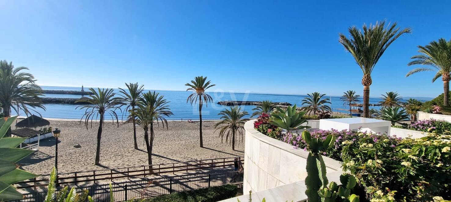 Flat à louer en Puerto Banus, Marbella (Toutes les zones)