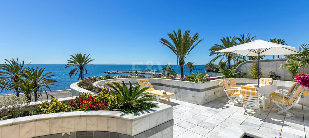 Takvåning att hyra i Puerto Banus, Marbella