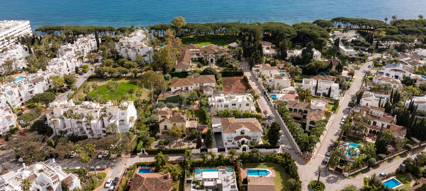 Sofistikerad lyx Villa vid havet på Golden Mile