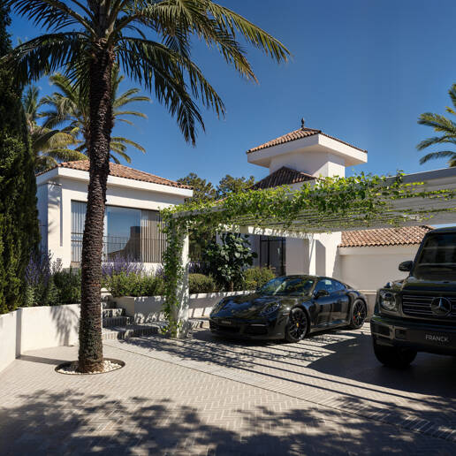 Villa moderne à Nueva Andalucia avec mer panoramique et montagne Vues