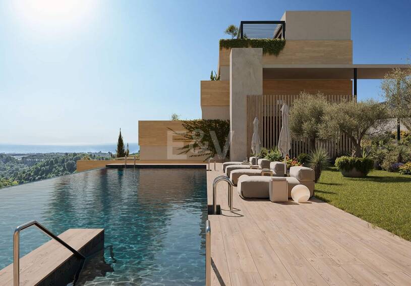 Modern Apartment with Expansive Sea Views in Altos de Los Monteros