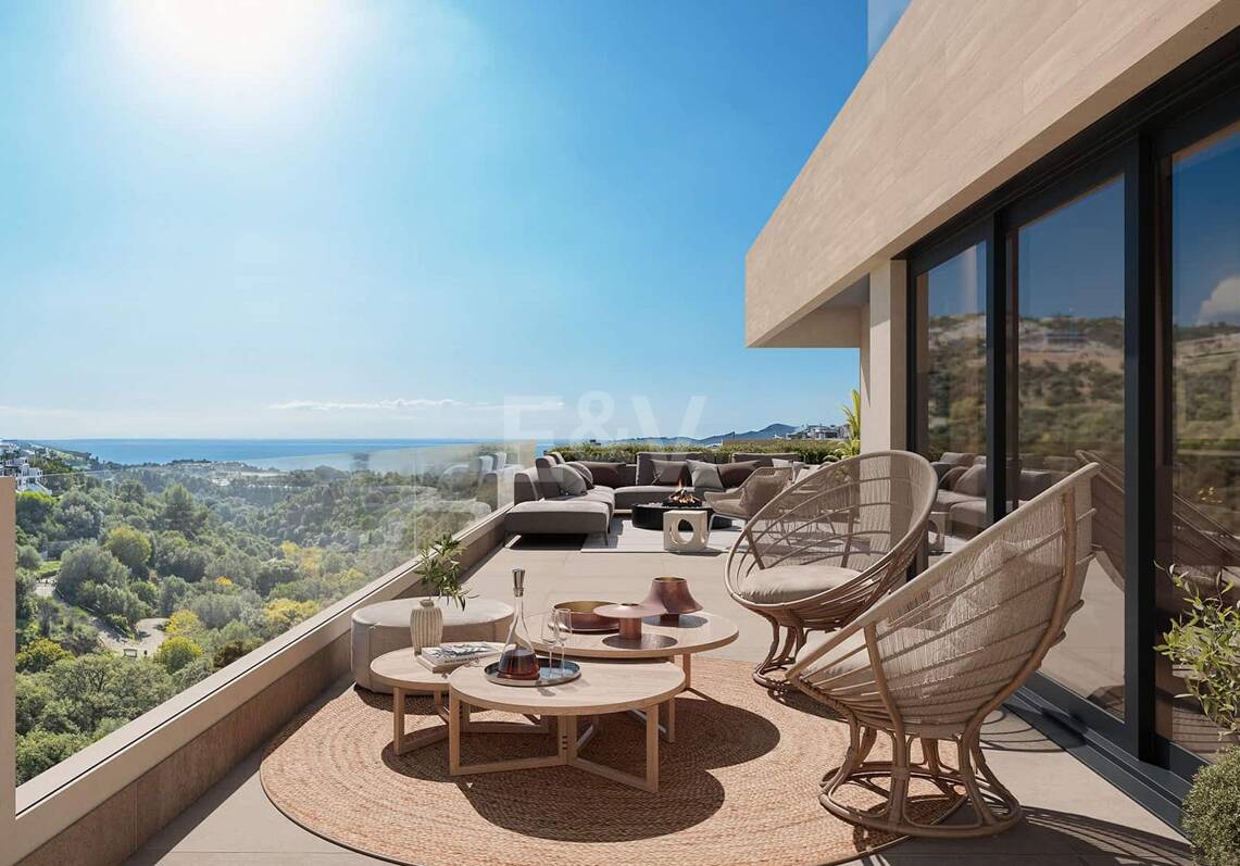 Off-Plan Apartment with Sea Views in Altos de Los Monteros