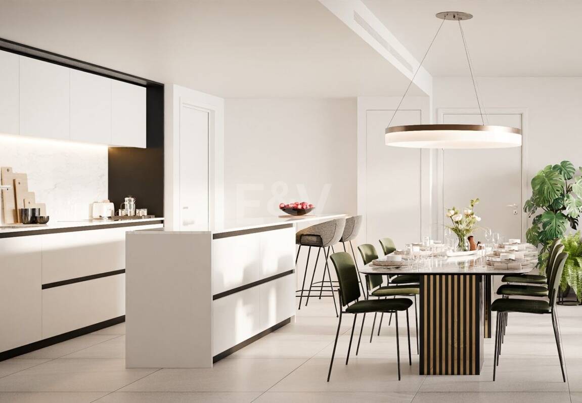 Off-Plan Apartment with Sea Views in Altos de Los Monteros