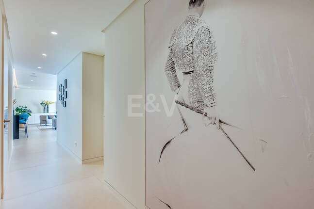 Fully furnished garden Apartment in Palo Alto with Panoramic Sea Views