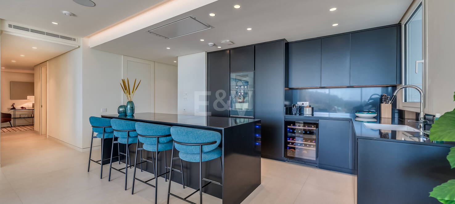 Luxuriöse Wohnung in Palo Alto mit Panoramablick aufs Meer