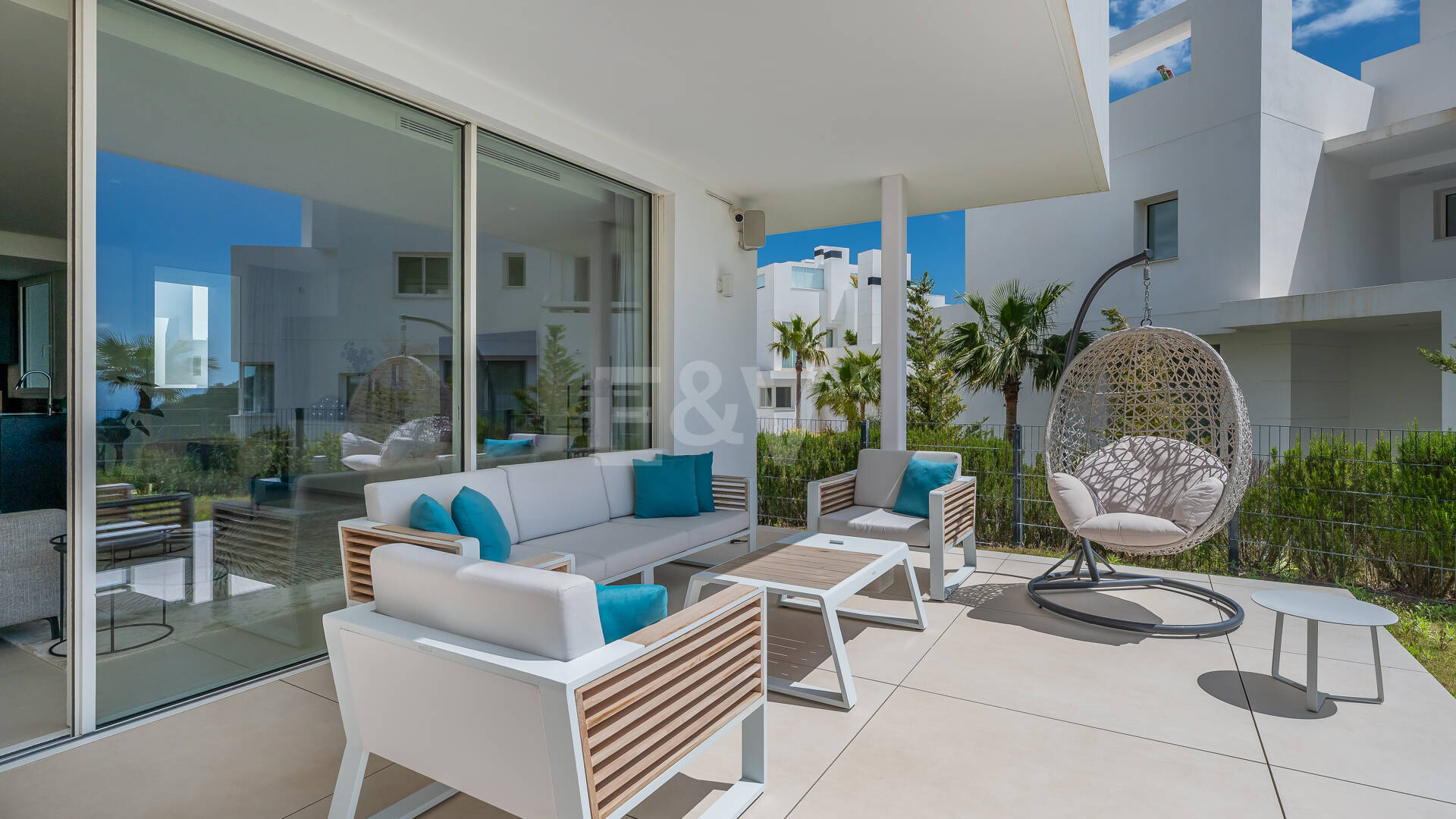 Apartamento con jardín totalmente amueblado en Palo Alto con vistas panorámicas al mar