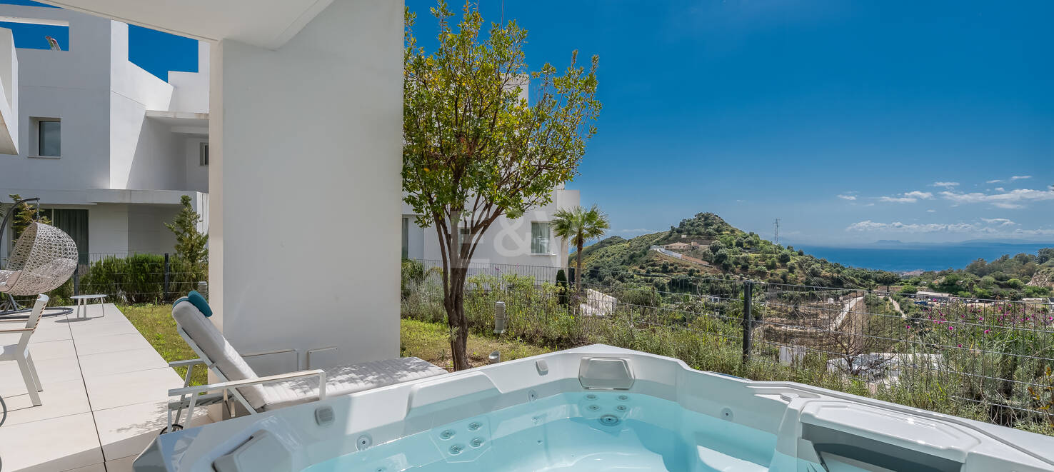 Luxuriöse Wohnung in Palo Alto mit Panoramablick aufs Meer
