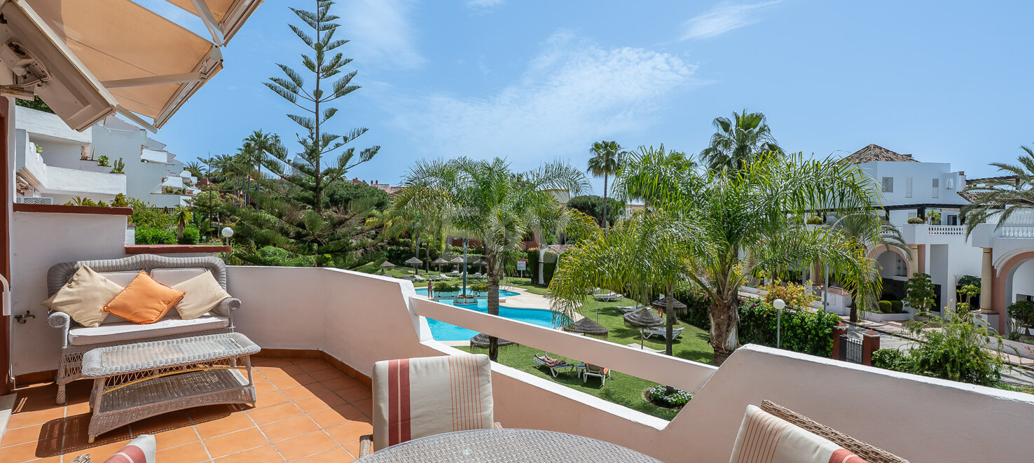 Acogedor apartamento de dos habitaciones a 200 metros de la playa en Elviria