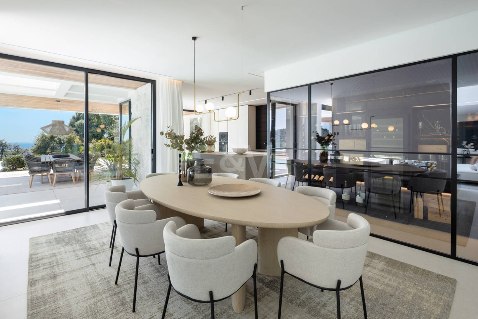 Moderner Luxus mit atemberaubendem Meerblick in La Quinta