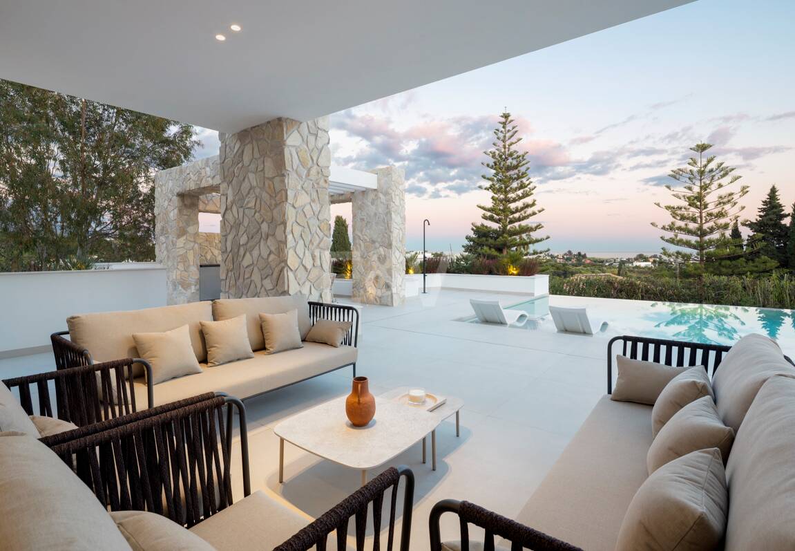 Samtida Elegant Villa med panoramautsikt i La Quinta