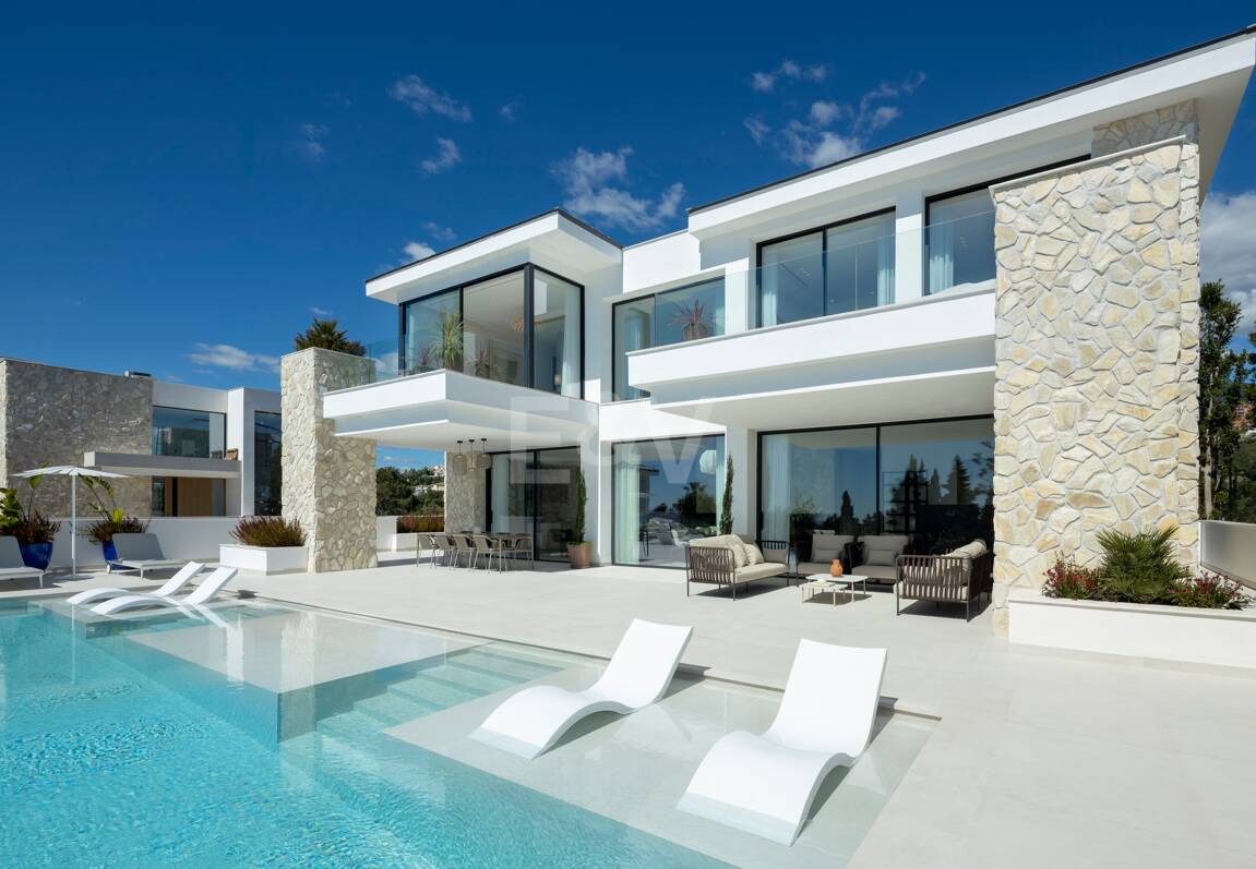 Samtida Elegant Villa med panoramautsikt i La Quinta