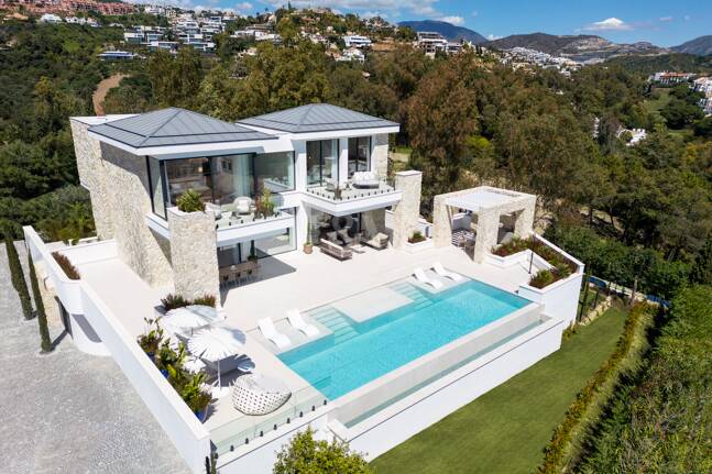 Samtida Elegant Villa med panoramautsikt i La Quinta