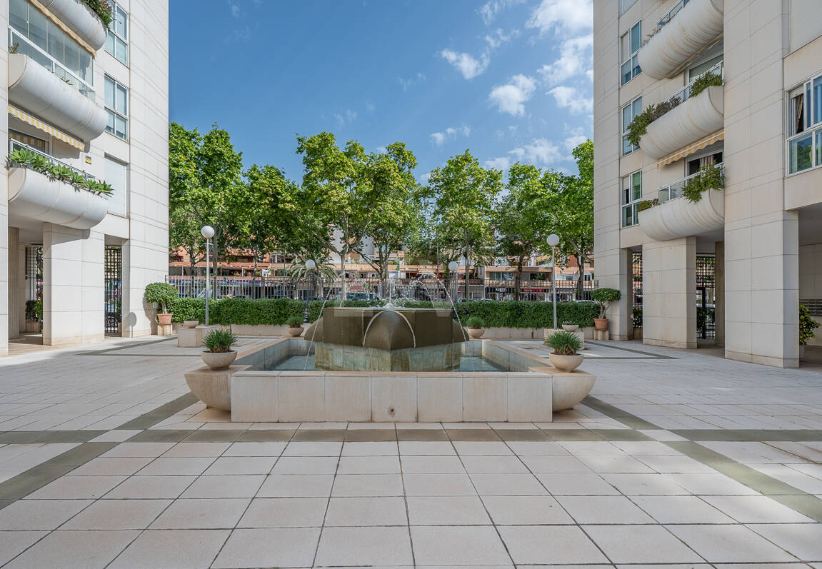 4-rumslägenhet vid stranden med havsutsikt i Marbella