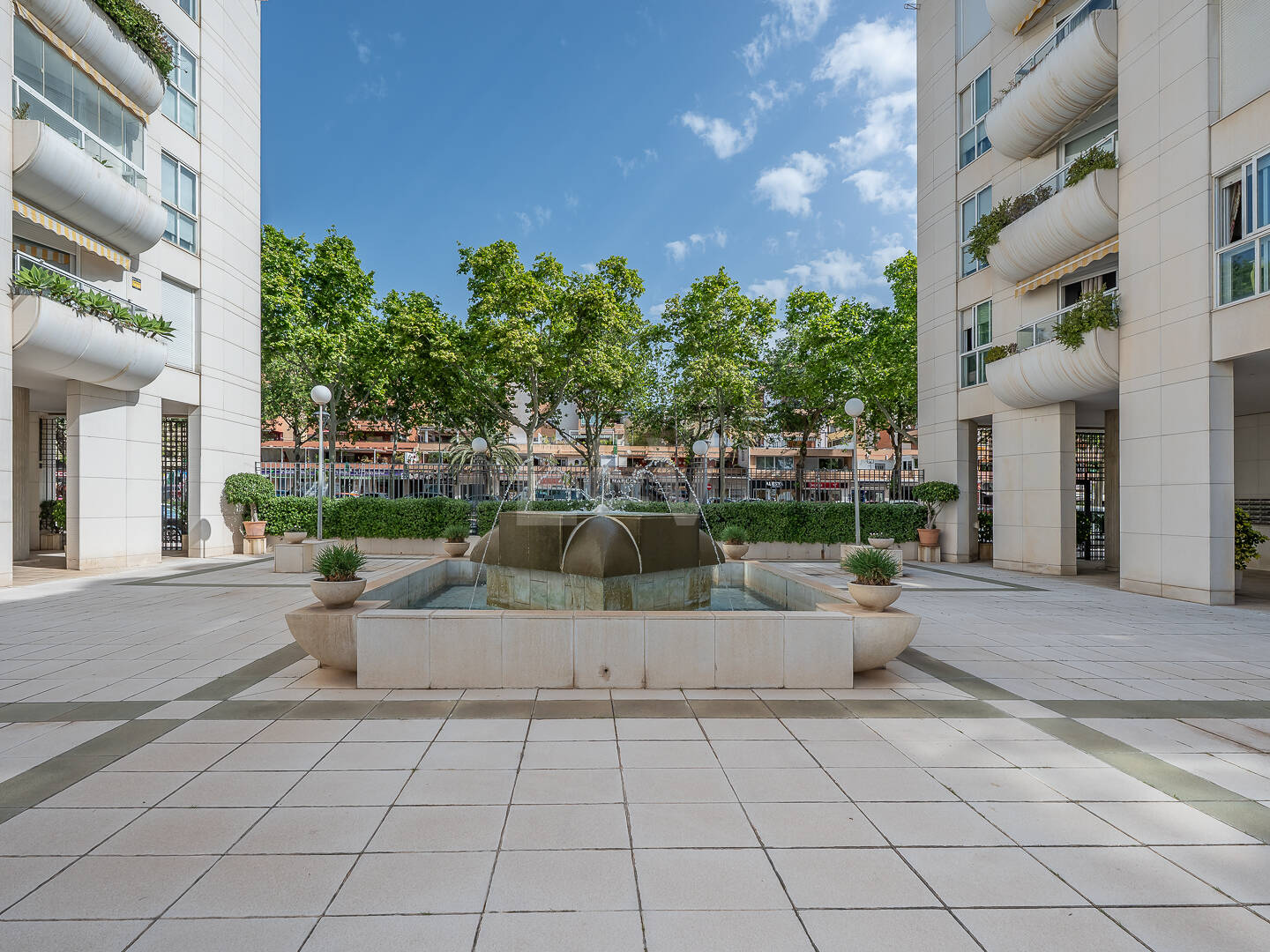 4-rumslägenhet vid stranden med havsutsikt i Marbella