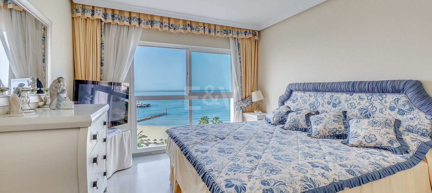 Apartament na sprzedaż w Beach Side Golden Mile, Marbella Golden Mile