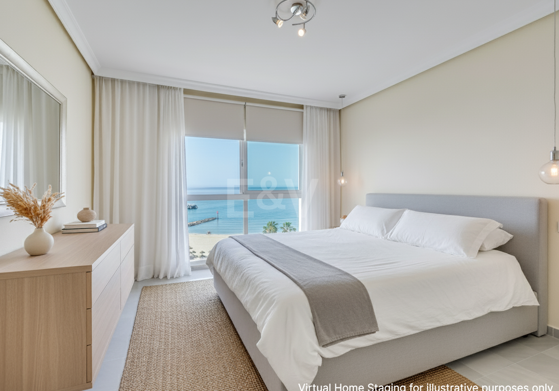 Appartement 4 Chambres en front de mer avec vue sur la mer à Marbella