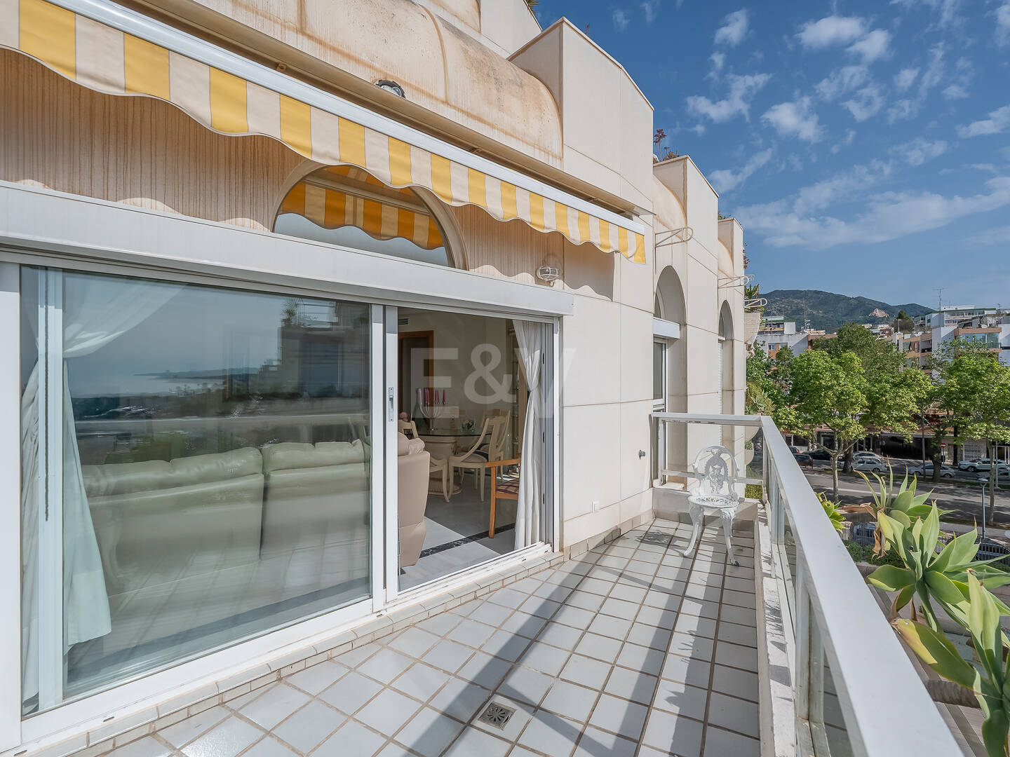 4 Sypialnia Beachfront Apartament z widokiem na morze w Marbella