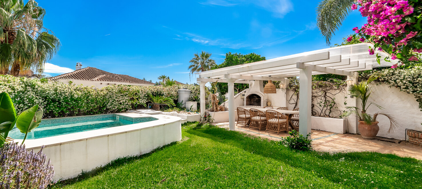 Radhus till salu i Puerto Banus, Marbella