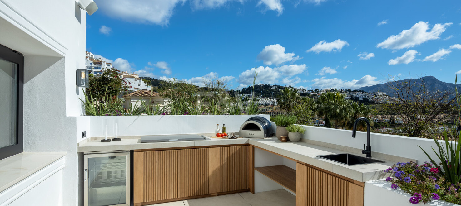 Villa à vendre en Los Arqueros, Benahavis