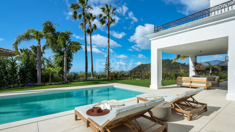 Villa Fortuna with Panoramic Views & Premium Finishes