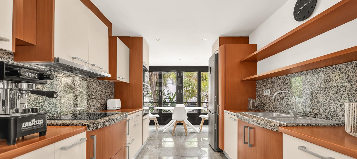 Appartement à vendre en Los Monteros, Marbella Est