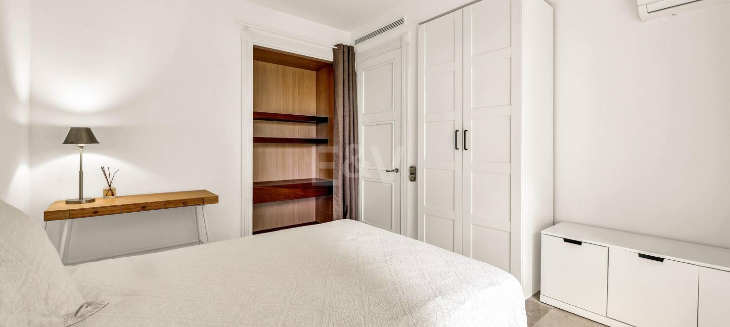 Elegant Beachside Apartment in the Secure Gated Community of Los Monteros
