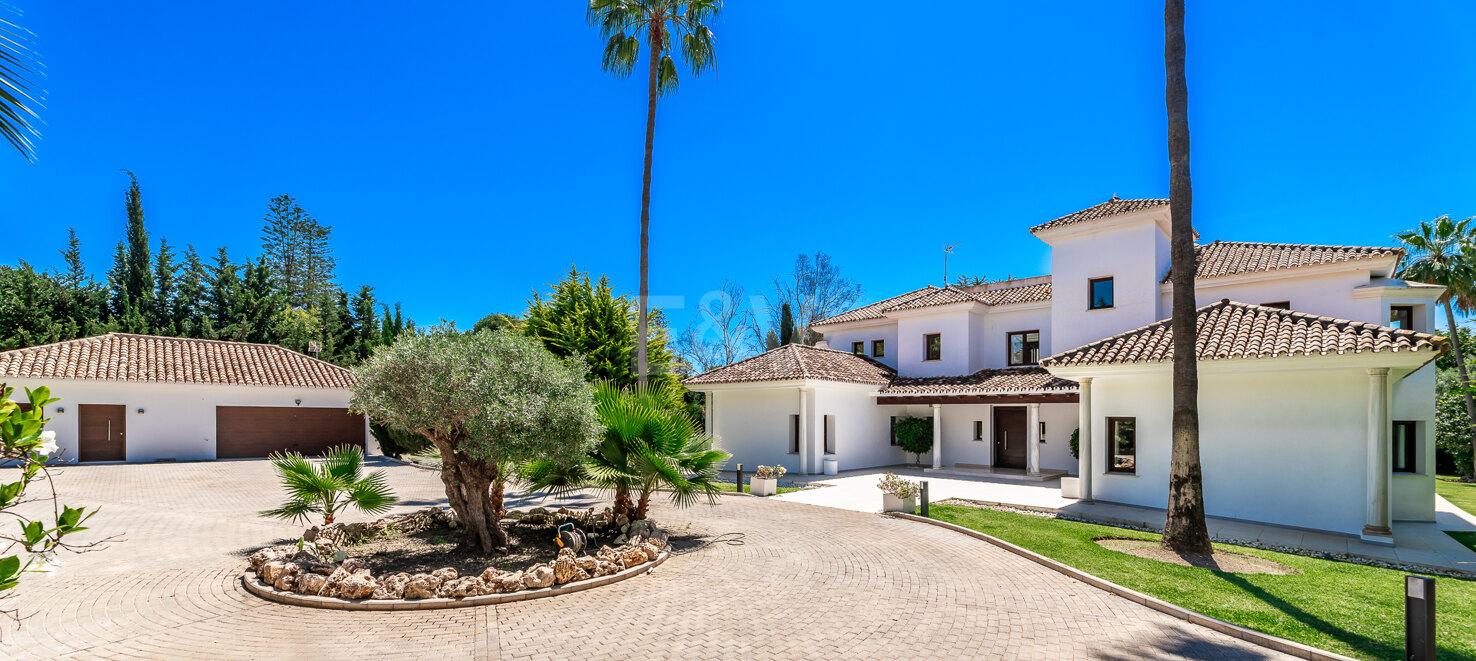 Exceptional Priced Upscale Villa by the Beach