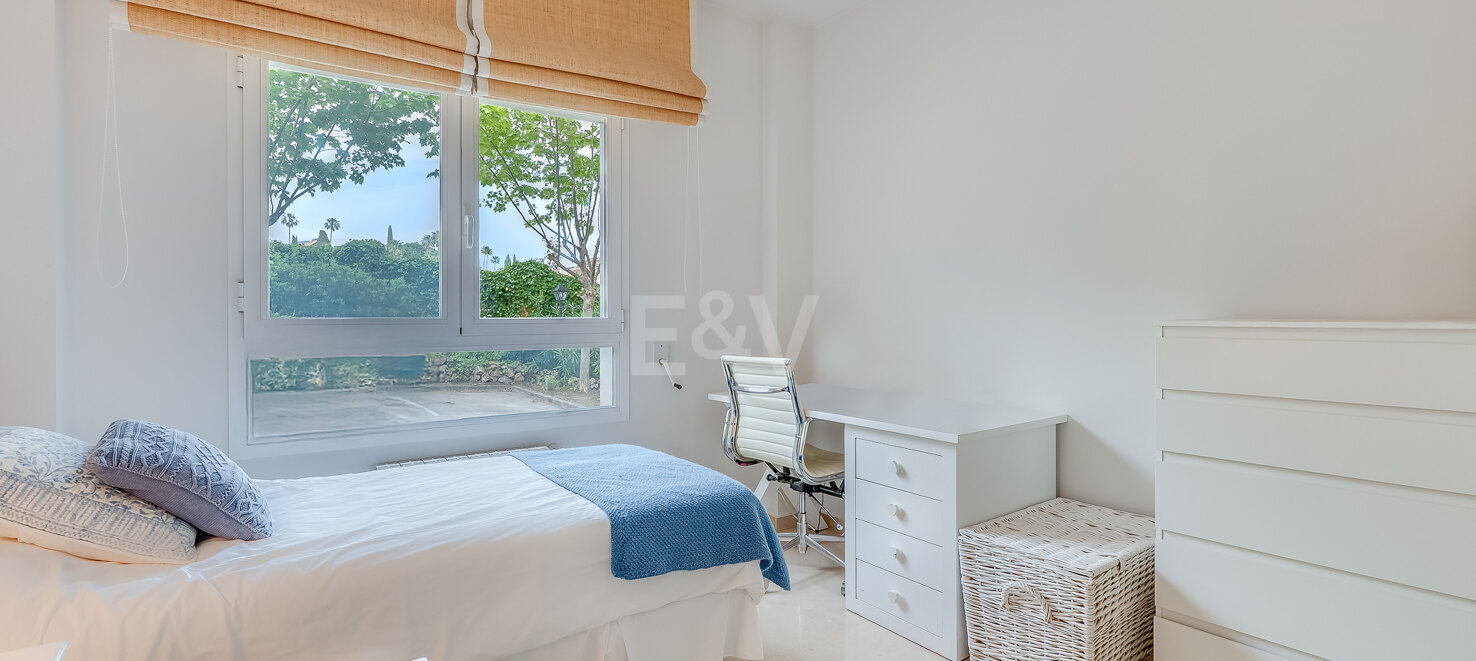 Golden Mile Garden Apartment with Spacious Terrace and Attractive Surroundings