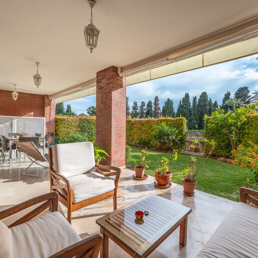 Golden Mile Garden Apartment with Spacious Terrace and Attractive Surroundings