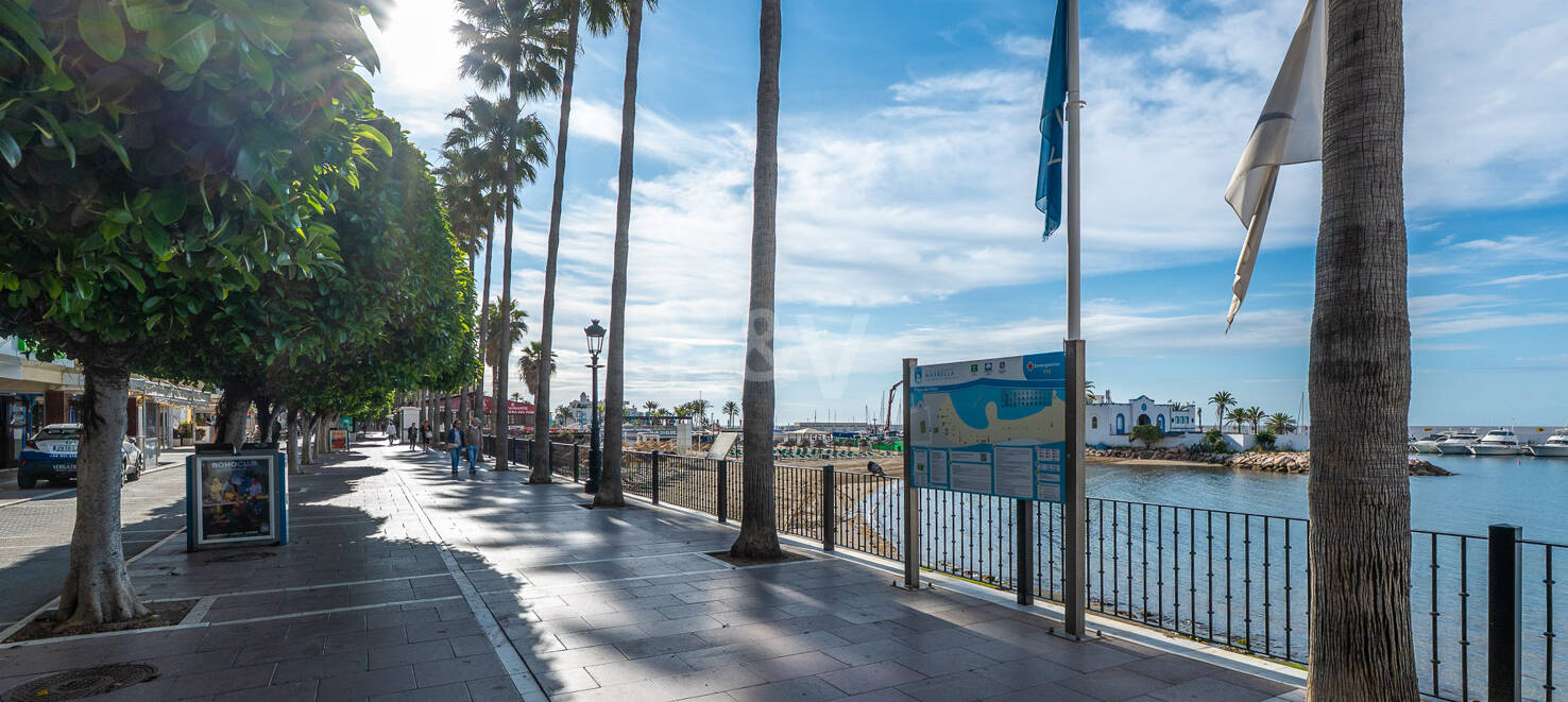 Marbella Strandwohnung mit außergewöhnlichem Panoramablick auf das Meer