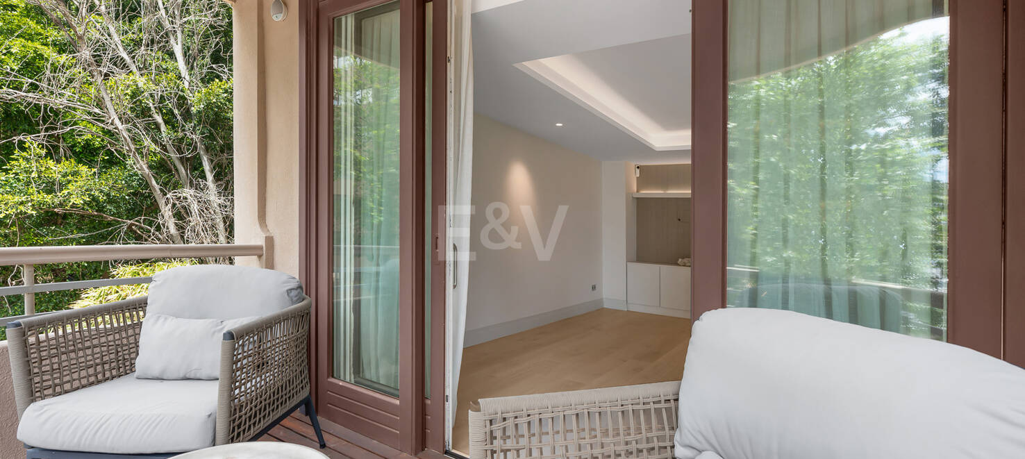 Stylish Apartment with Rooftop Pool in Marbella Centre