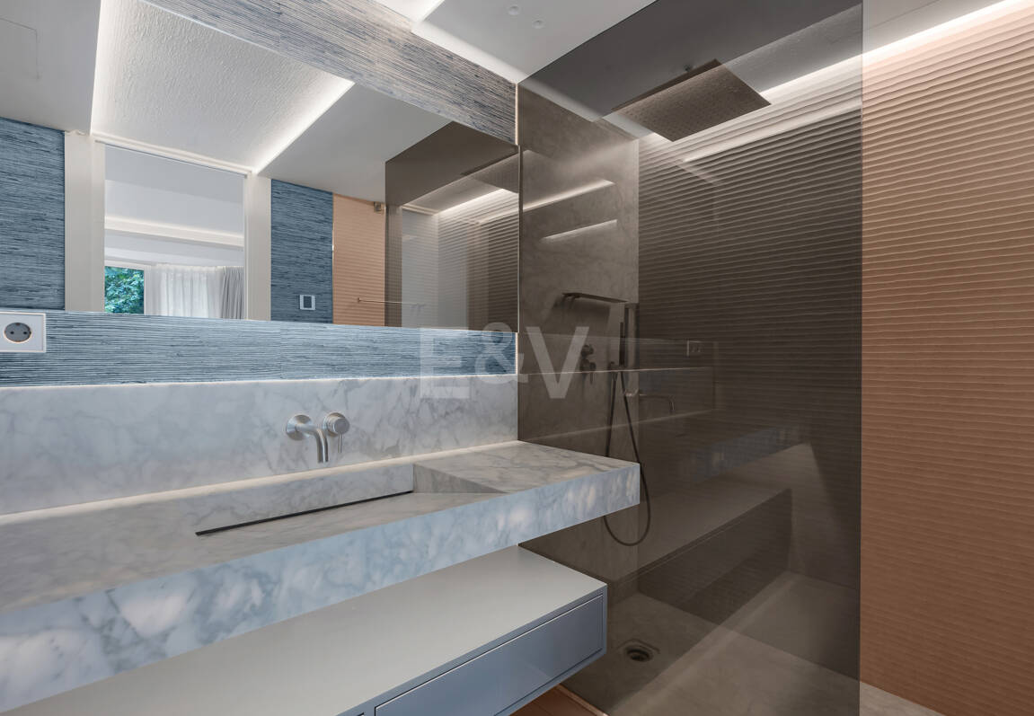 Snygg lägenhet med Rooftop Pool i Marbella Centre