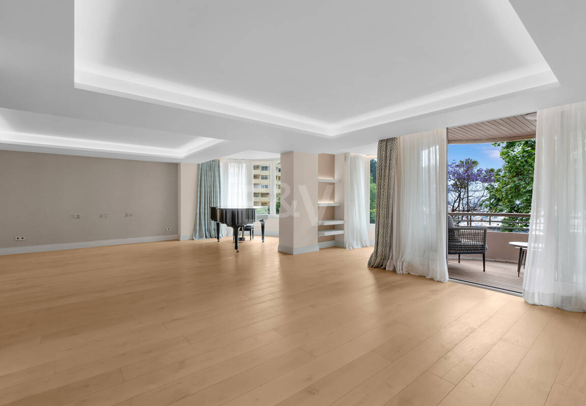 Snygg lägenhet med Rooftop Pool i Marbella Centre