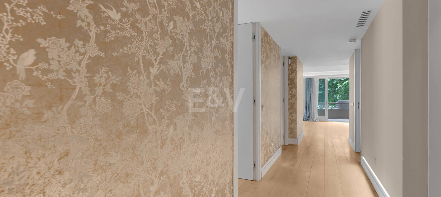 Stylish Apartment with Rooftop Pool in Marbella Centre