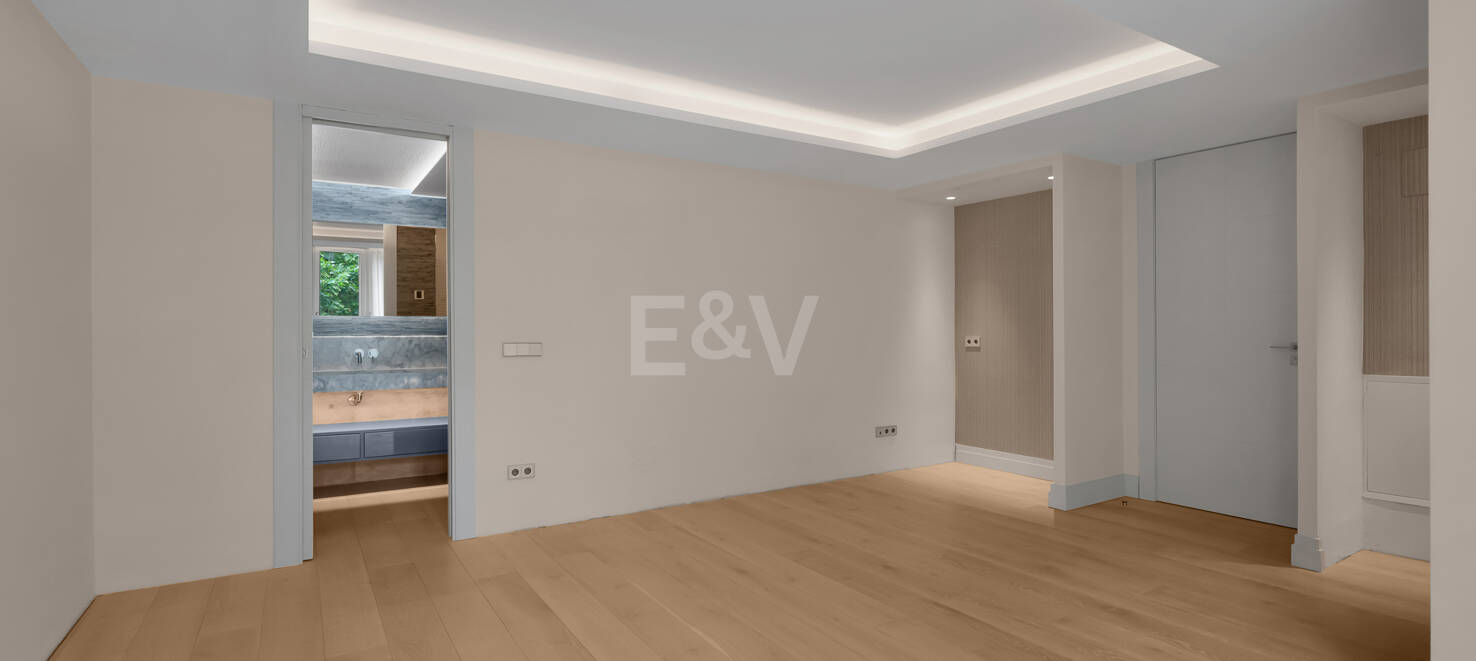 Stylish Apartment with Rooftop Pool in Marbella Centre