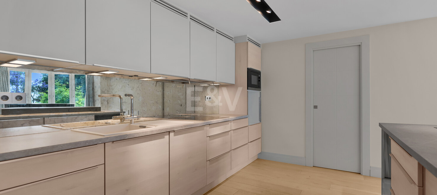 Apartament na sprzedaż w Marbella Golden Mile, Marbella (Wszystkie obszary)