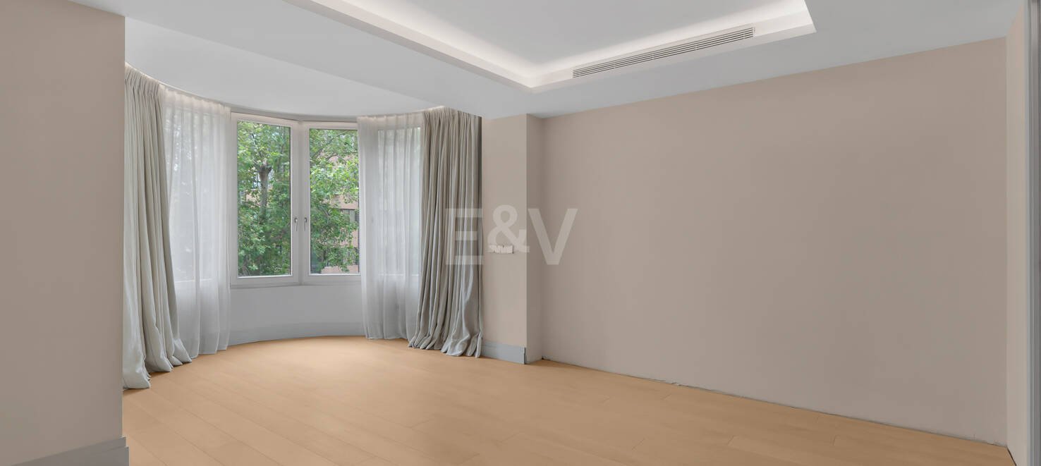 Stylish Apartment with Rooftop Pool in Marbella Centre