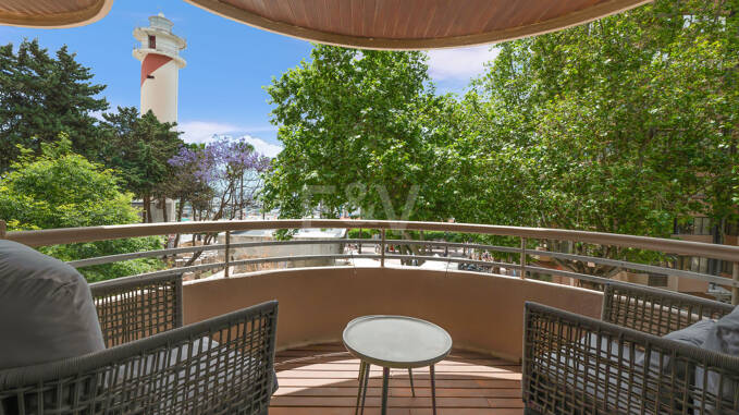 Appartement élégant avec piscine sur le toit à Marbella Centre